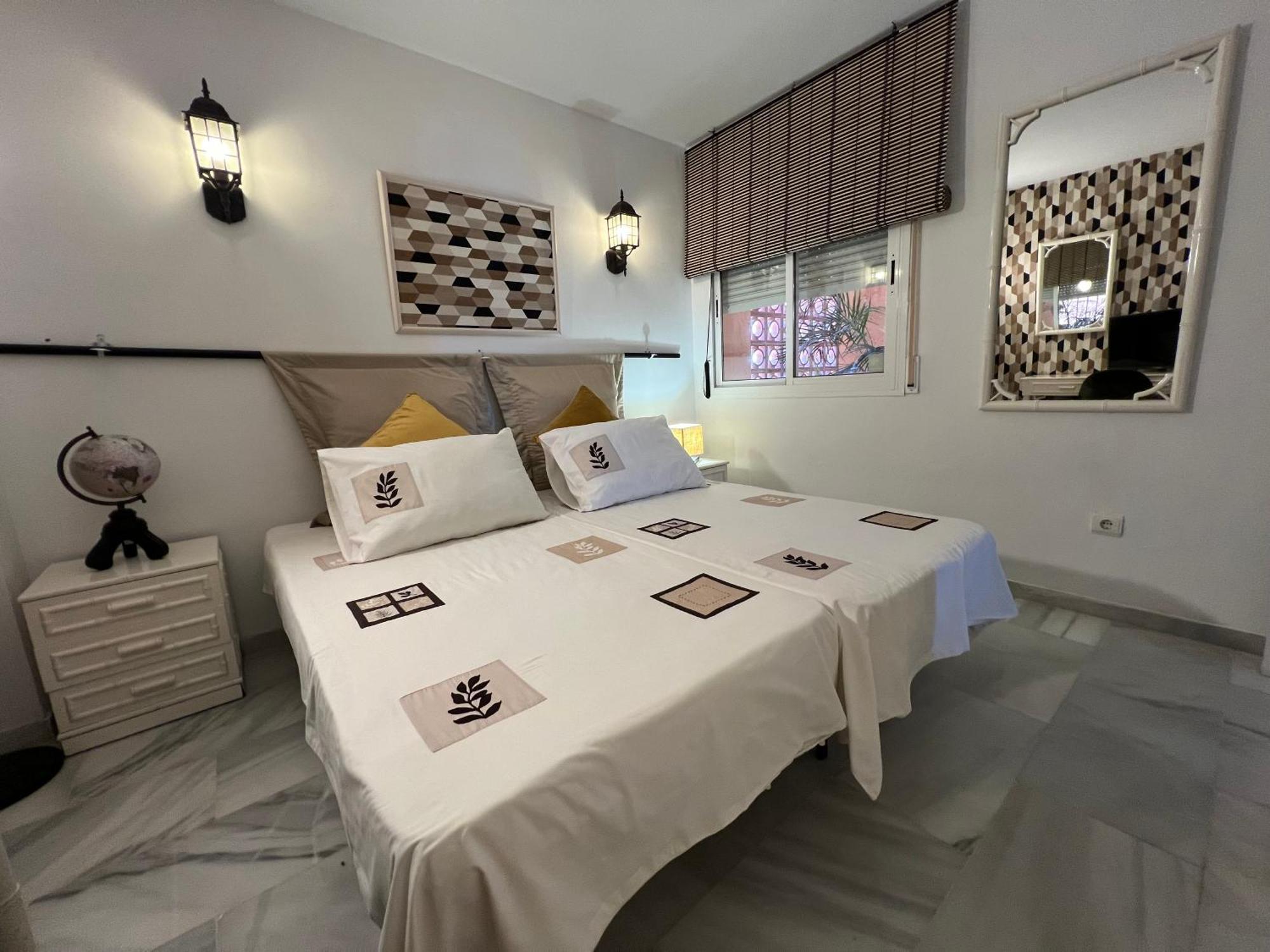 2 Bedroom Apartment Marbella East - La Reserva De マルベーリャ エクステリア 写真